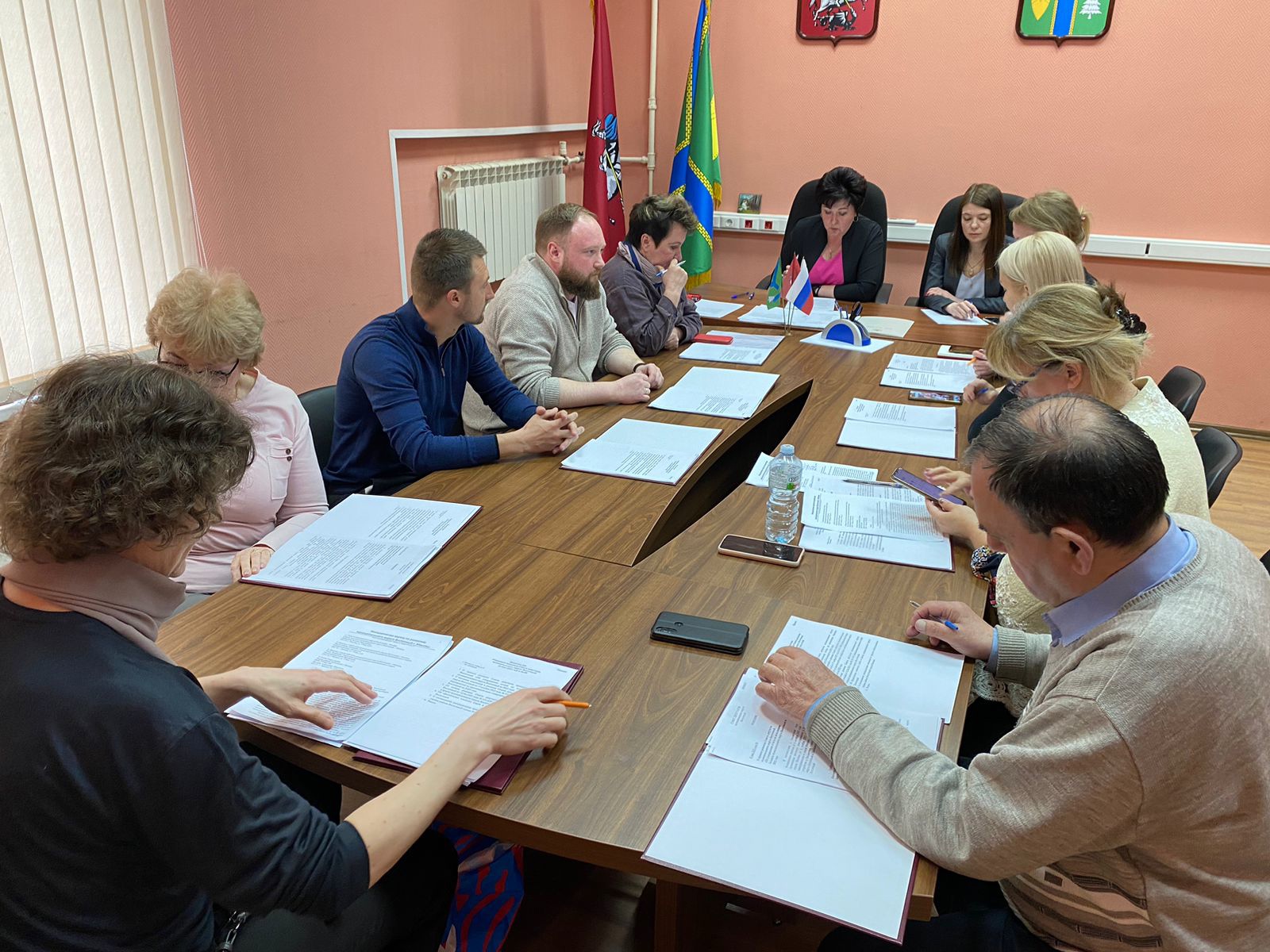 Администрация кинель-черкассы. Глава рассказовского района тамбовской области. Районы обсуждают. Благоустройство муниципального образования. Совещание.